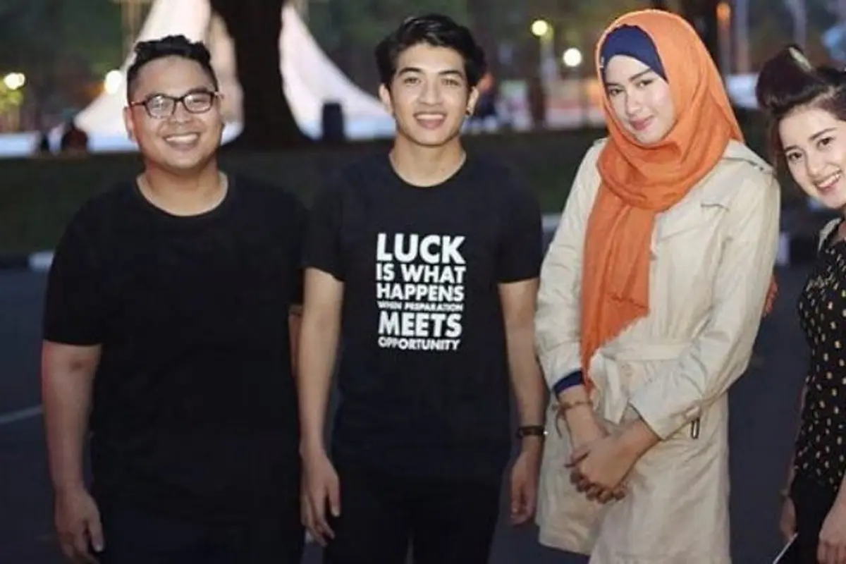[Bintang] Hijab I Love You