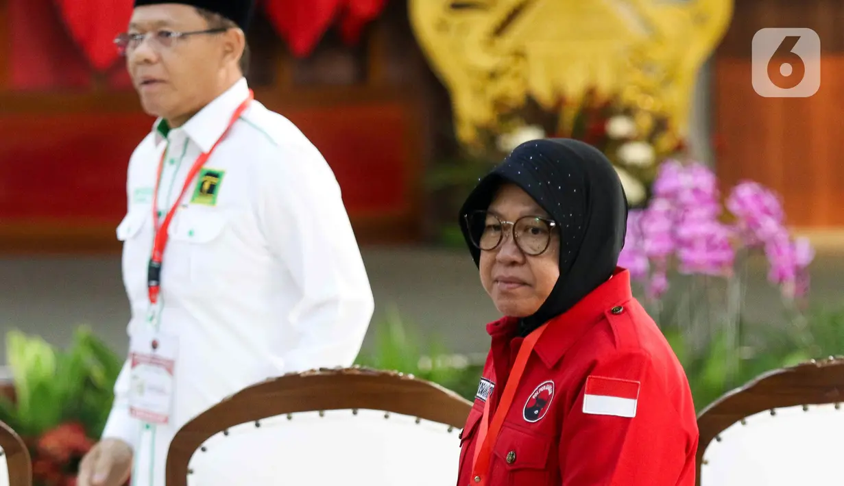 Terlihat juga ada Menteri Sosial Tri Rismaharini, MenPAN-RB Azwar Anas, Menkumham Yasonna Laoly, capres nomor urut 3 Ganjar Pranowo, Sekretaris Kabinet Pramono Anung, dan politikus PDIP sekaligus Menteri PPPA I Gusti Ayu Bintang Darmawati. (Liputan6.com/Herman Zakharia)