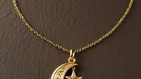 7 Model Kalung Emas Islami 2025 yang Elegan untuk Muslimah, Update Harga Emas Perhiasan Hari Ini