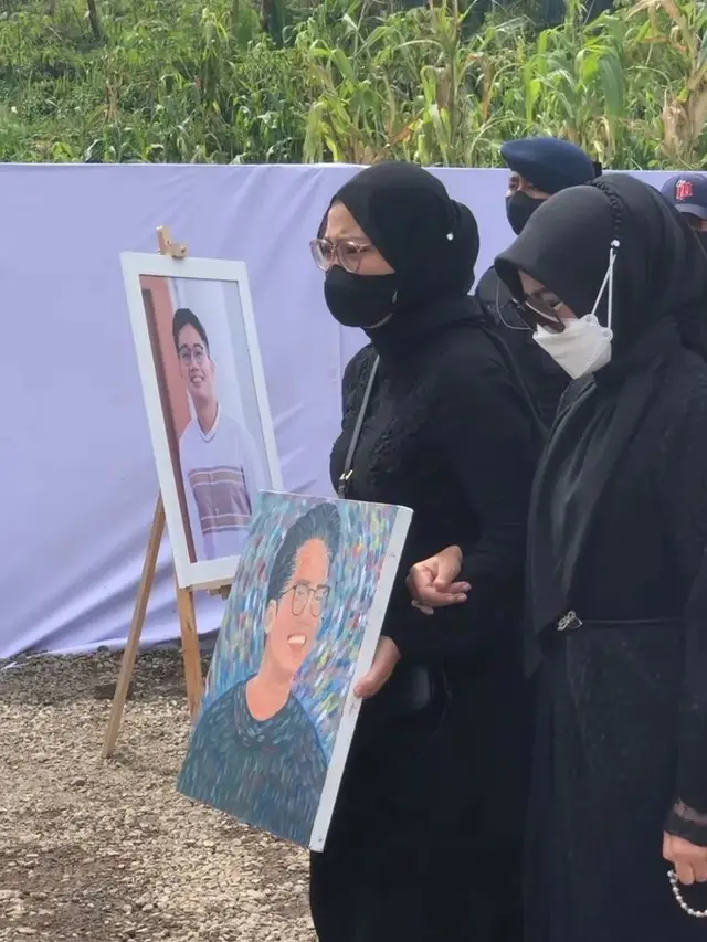 Atalia Praratya Bagikan Momen Zara Melukis Wajah Eril