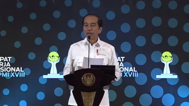 Presiden Jokowi saat memberikan pidato pembukaan Rakernas HIPMI Tahun 2023 di ICE BSD Tangerang. (Istimewa)