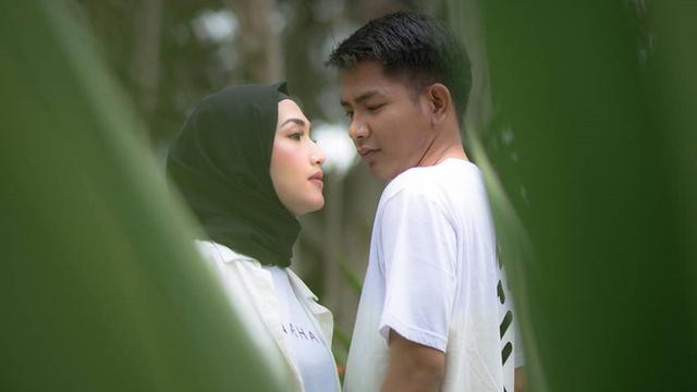 Perjalanan Cinta Angga Putra dan Hafna Alliya (sumber: instagram/anggaptrh)