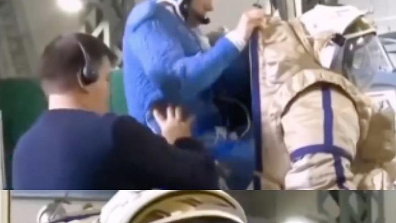 Tak Seperti yang Dibayangkan, Ternyata Begini Susahnya Memakai Baju Astronot