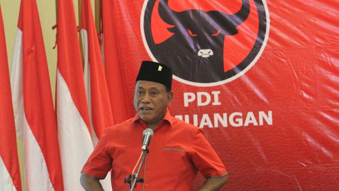 Politikus PDIP Ingatkan Bahaya Rupiah Melemah: Orang Kampung Pasti Ngerti