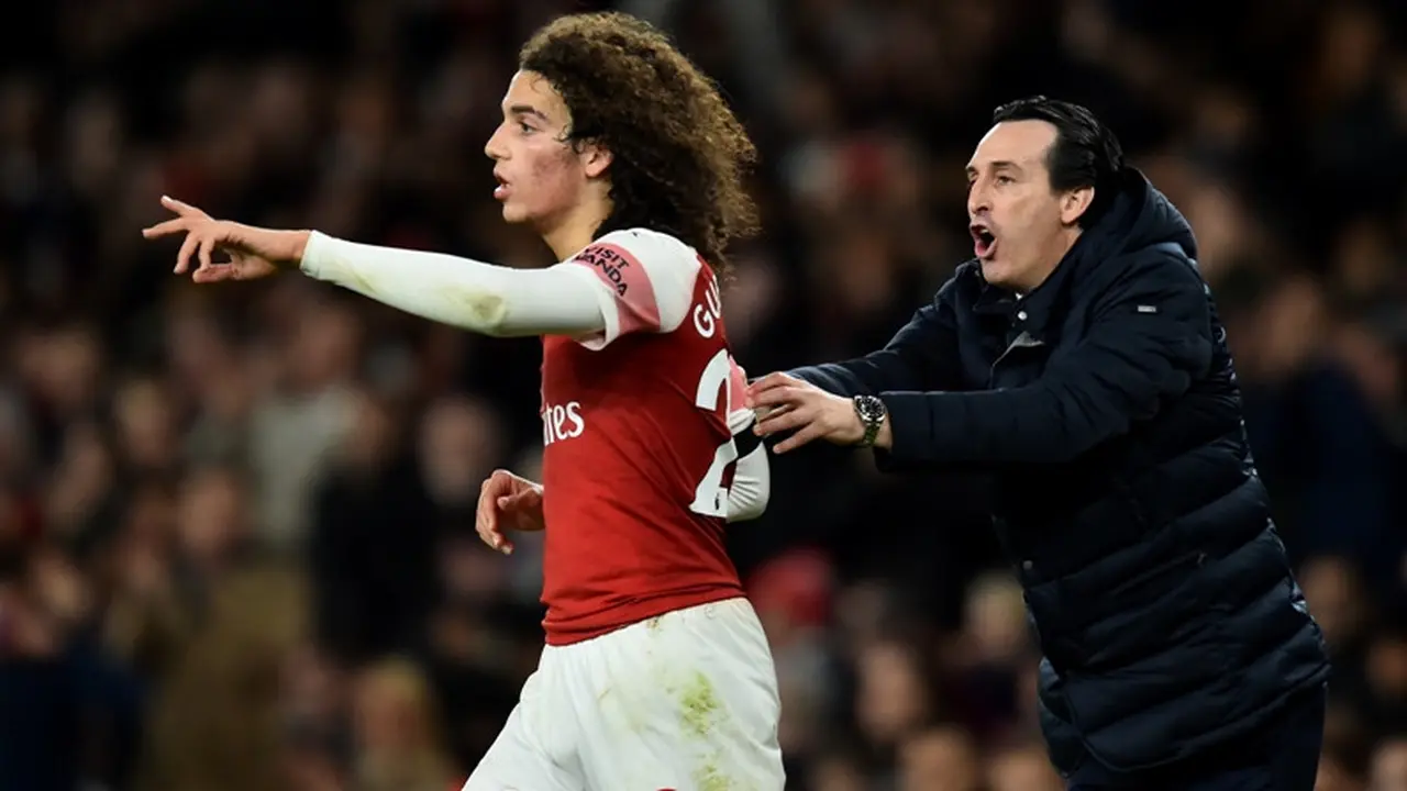 Matteo Guendouzi dan manajer Arsenal, Unai Emery.