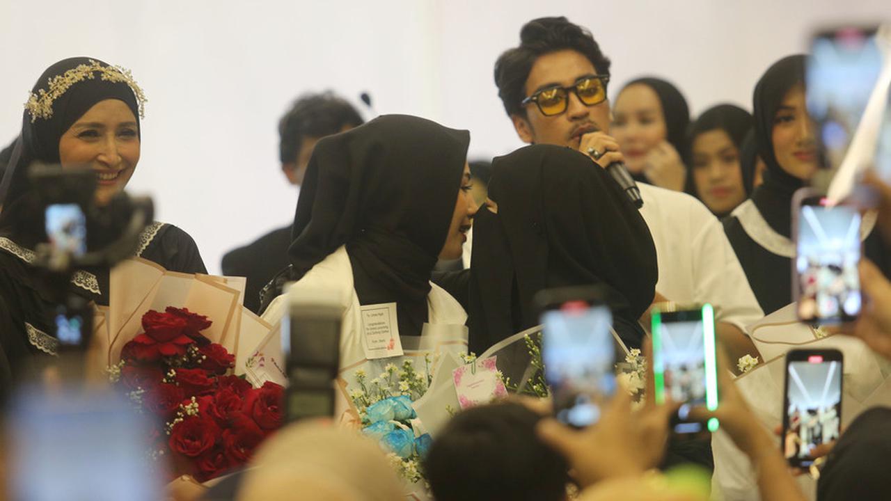 Keduanya Sama-Sama Kehilangan Sosok Ayah
