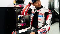 Veda Ega Pratama pada kualifikasi Moto3 Brasil 2026. (Honda Team Asia)