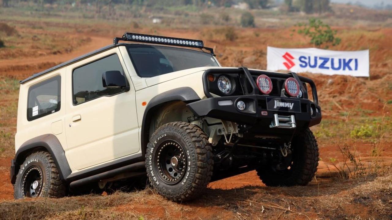 Sukses menarik perhatikan konsumen Tanah Air, antrean untuk mendapatkan Suzuki Jimny saat ini mencapai 4 tahun.