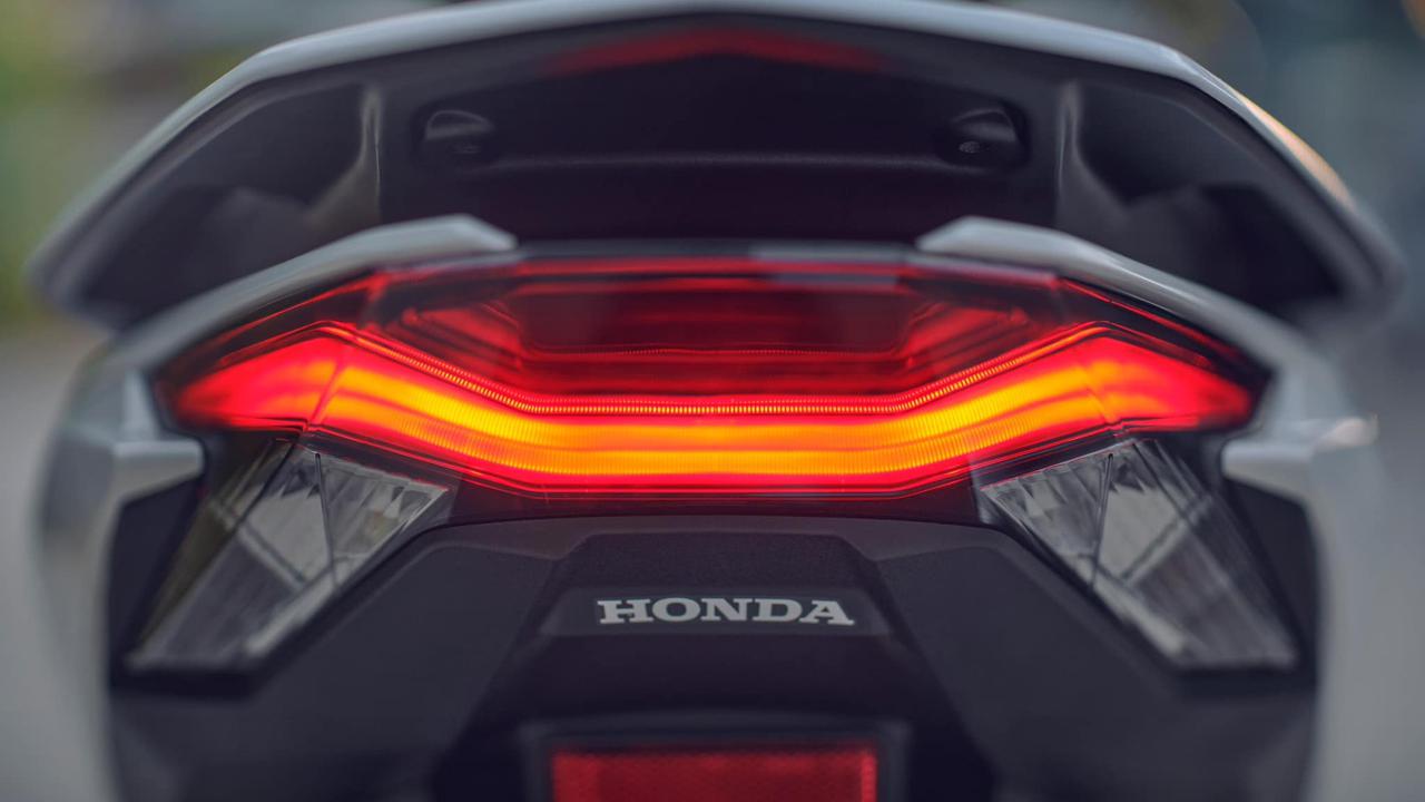 Honda PCX Baru Tampil Ala Skutik Eropa, Makin Terlihat Mewah