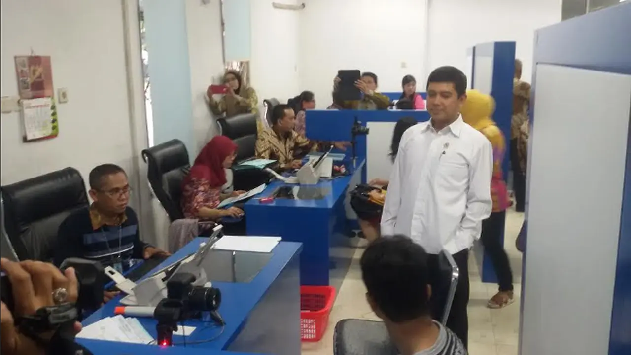 Menteri PAN-RB Yuddy Chrisnandi Sidak