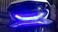 Lampu belakang Honda PCX ala hybrid garapan Kedai Riders. (Arief/Liputan6.com)