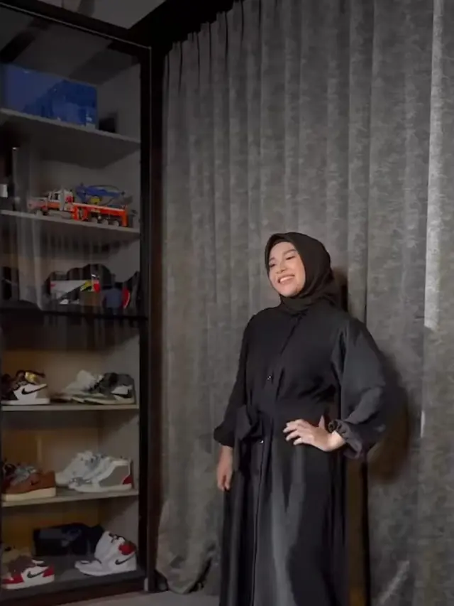 Baby Bump Kehamilan Kedua Aurel Hermansyah