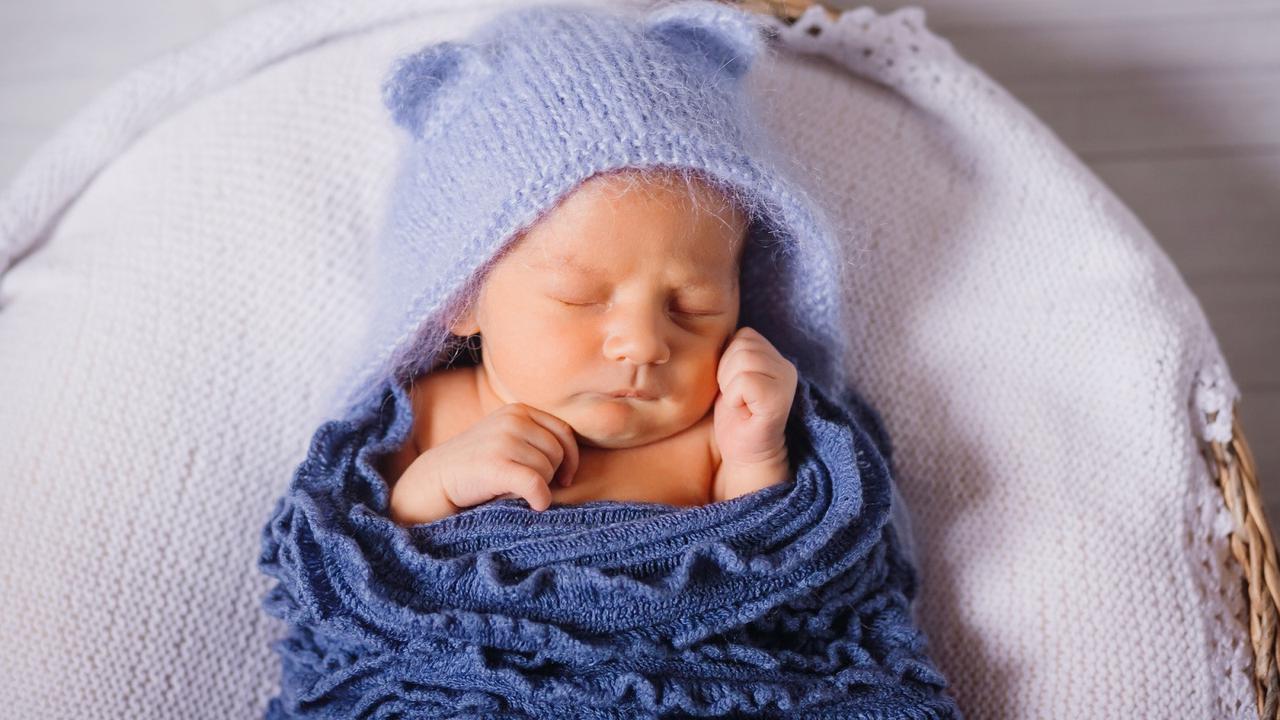 90 Nama Anak Perempuan 3 Kata dari A Sampai Z, Lengkap dengan Artinya