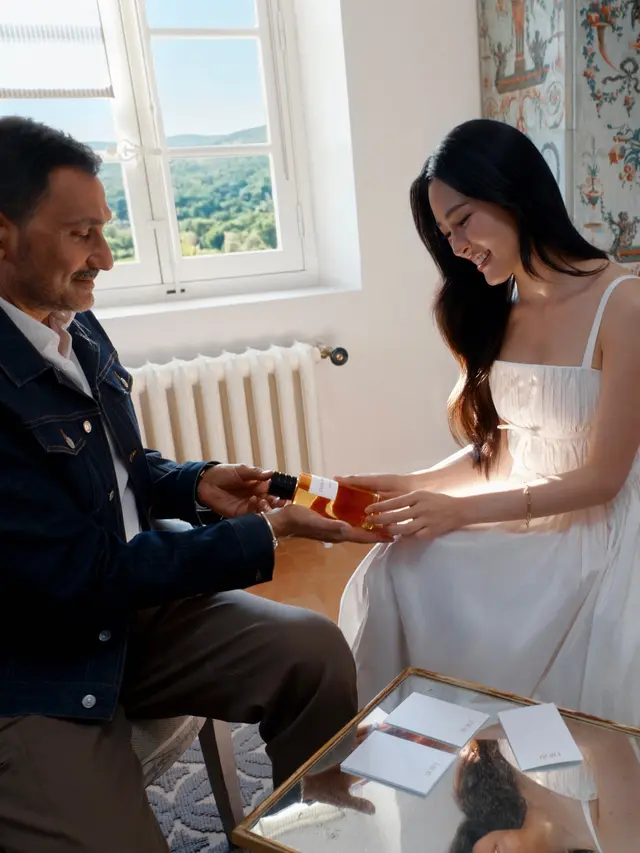 Dior Paradise, Parfum Terbaru yang Terinspirasi Kebun Almond Impian Christian Dior di Provence