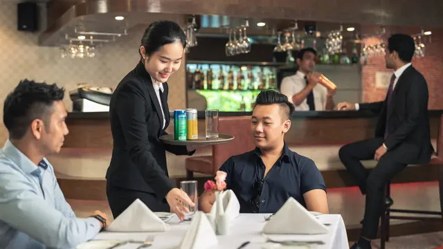 Lowongan kerja di industri pariwisata dan perhotelan