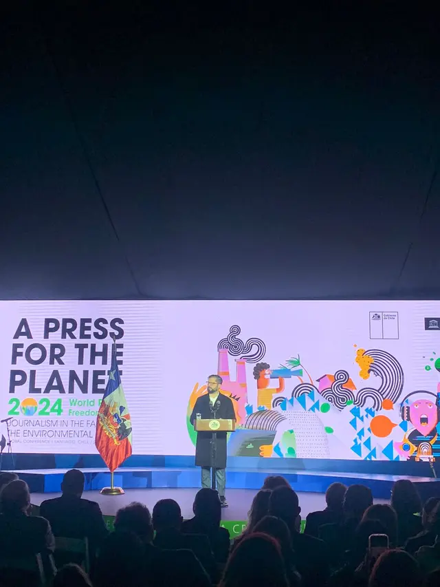 Presiden Chile saat berpidato dalam konferensi Hari Kebebasan Pers Sedunia 2024 yang diselenggarakan UNESCO di Santiago, Chili pada Jumatb (3/5/2024)