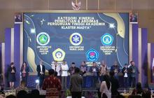 Trivia: Naik Peringkat Hampir Dua Kali Lipat! Unuja Paiton Raih Penghargaan Perguruan Tinggi Akademik Klaster Madya
