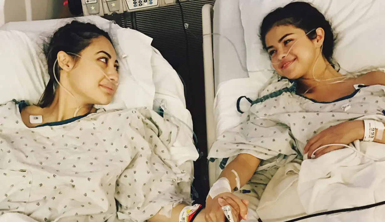 Francia Raisa pun membuka kisahnya tentang keadaan yang ia alami usai mendonorkan ginjalnya untuk sang sahabat, Selena Gomez. (instagram/selenagomez)