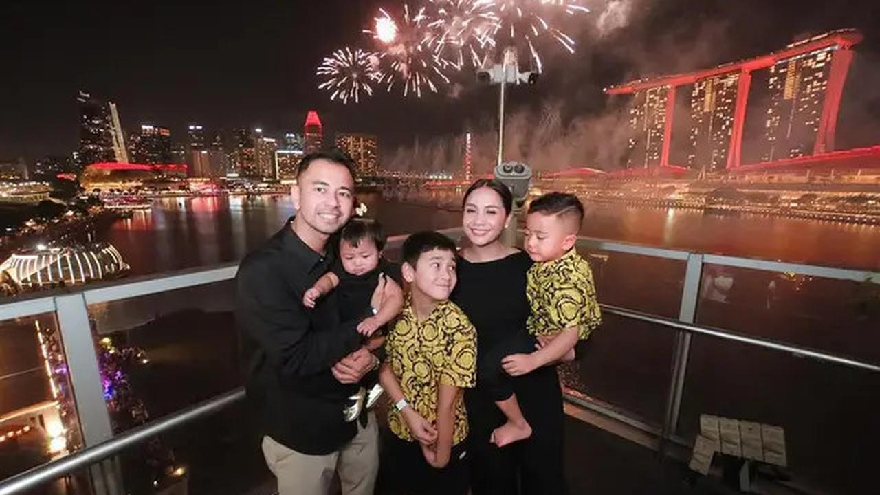 7 Artis Ini Rayakan Tahun Baru 2025 di Luar Negeri, Pesta Kembang Api Jadi Lebih Berkesan