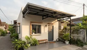 TOP 3 HOT: Desain Atap Pelindung Teras Rumah Kecil hingga Tanaman Hias Pola Daun Jaring