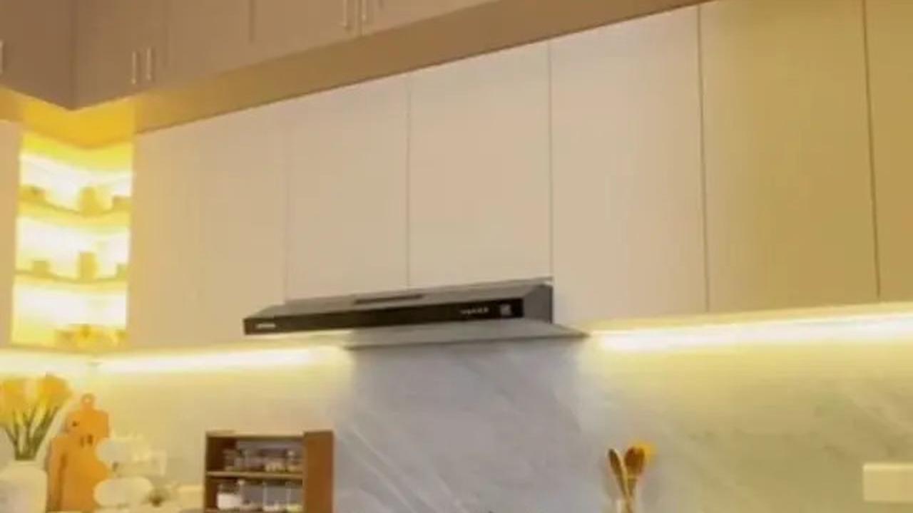 Desain Dapur Mewah Olla Ramlan di Rumahnya yang Senilai Rp 50 Miliar