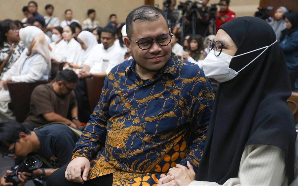FOTO: Eks Konsultan Kemendikbudristek Divonis 4 Tahun dalam Kasus Chromebook