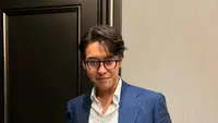 Ardhito Pramono Bergaya Rambut Belah Tengah dalam Film Gudang Merica, Sampai Syok Saat Ngaca