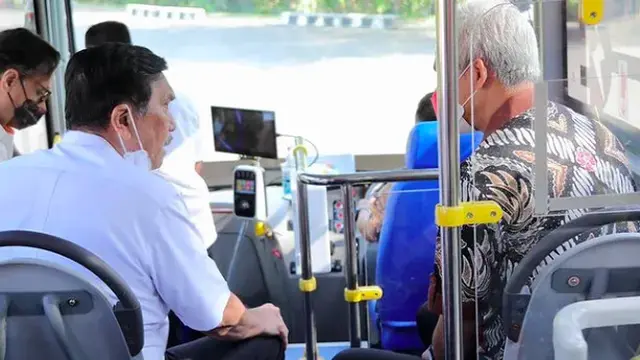 Luhut Binsar dan Ganjar Pranowo