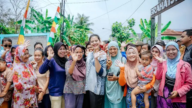Kahiyang Ayu Temui Kader PKK di Kelurahan Tanjung Mulia Hilir