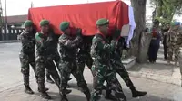 Kepulangan Sang Penjaga Perdamaian: Tangis Histeris Sambut Jenazah Praka Rico Pramudia