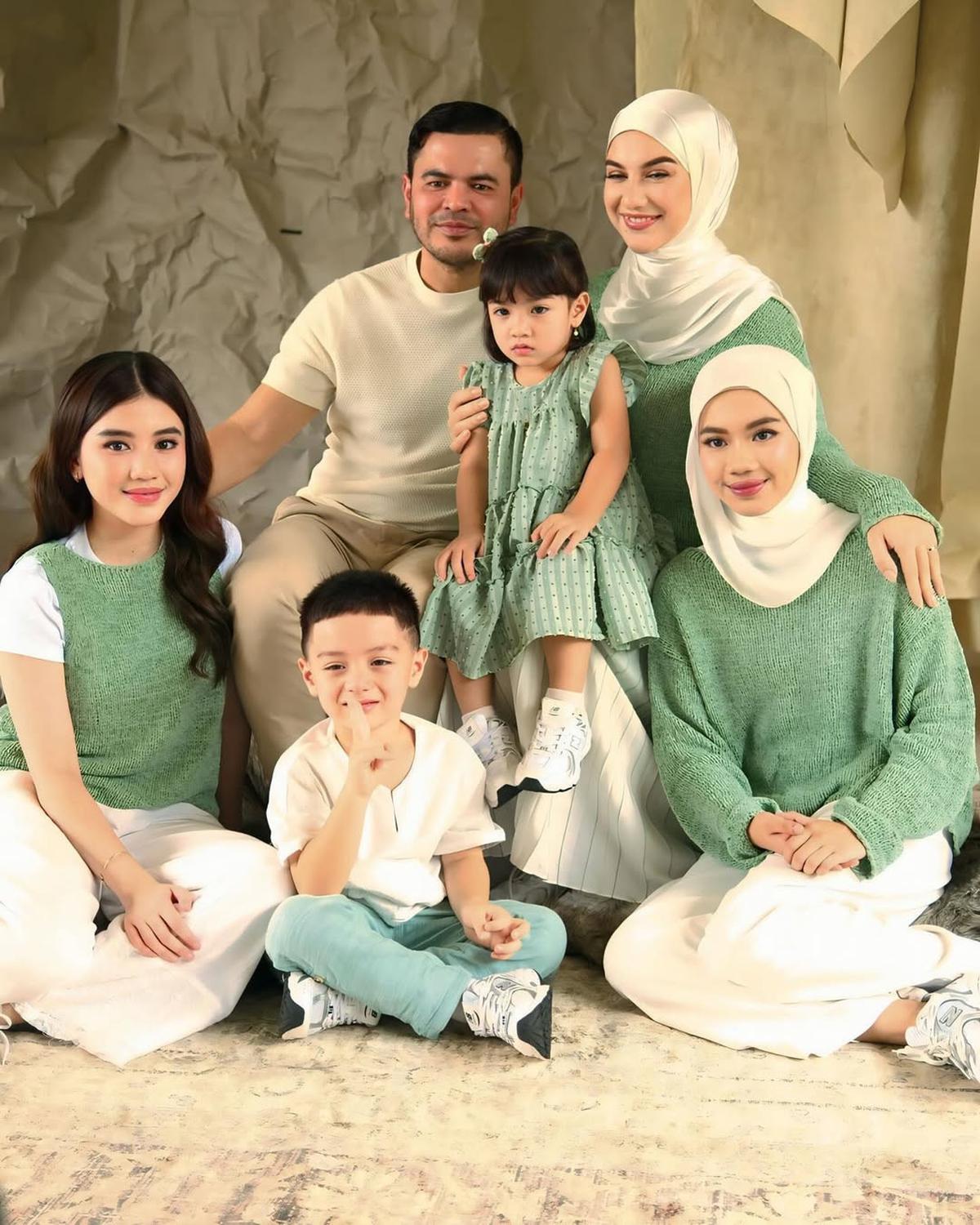 Potret Irish Bella dengan Dua Putri Sambungnya, Punya Panggilan Kesayangan hingga Jadi Teman Curhat