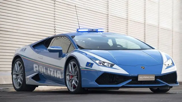 Polisi Italia- Lamborghini Huracan US$ 428,000