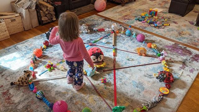 7 Potret Ulah Anak Ini Buktikan Tak Mudah Menjadi Orangtua