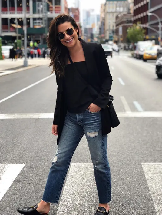 "Miliki anak mungkin bisa membuat hal itu berantakan," tambahnya. (instagram/leamichele)