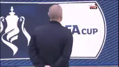 Arsenal akhirnya melangkah ke final Piala FA setelah susah payah mengalahkan Reading 2-1 di Stadion Wembley, Sabtu (19/4/2015).