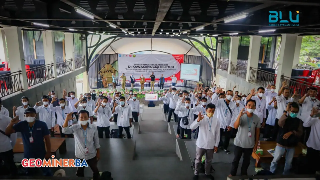inergi dengan Dewan Kerajinan Nasional (DEKRANAS), PPSDM Geominerba menyelenggarakan Diklat Masyarakat mengenai pelatihan pemanfaatan sumber daya alam bambu di sekitar lokasi Unesco Global Geopark Ciletuh.
