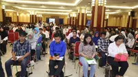 1000 peserta Penerimaan Mahasiswa Baru (PMB) mengikuti ujian Tes Potensi Akademik (TPA) Politeknik Ketenagakerjaan (Polteknaker) tahun ajaran 2017-2018