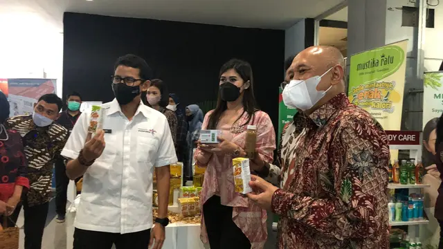 Pemerintah menyelenggarakan Business Matching Tahap II dengan kategori Produk Alat Kesehatan, Wellness Product, dan Produk K3. Acara ini diinisiasi oleh Kementerian Koperasi dan UKM, di Gedung Smesco Indonesia, Jakarta Selatan, Senin (11/4/2022).