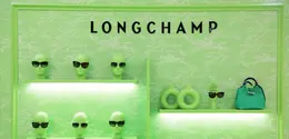Longchamp hadirkan koleksi eyewear yang lengkapi gaya elegansi khas Parisian (Optik Seis)