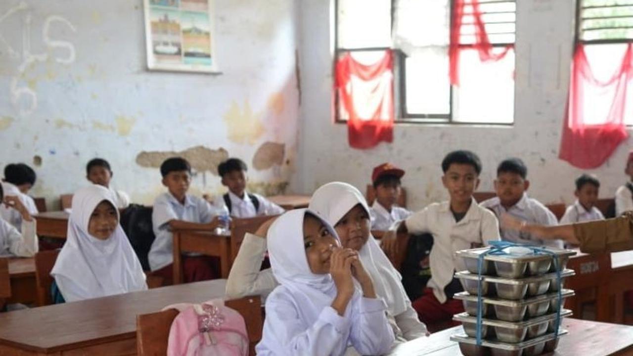 Fakta Mengejutkan! Kabupaten Serang Kekurangan 44 Unit SPPG, Gizi Siswa Terancam?