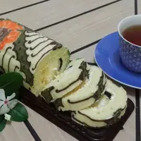 Bolu Gulung Batik. foto: infobintaro.com