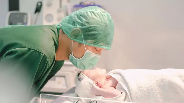 Selamat, Syamsir Alam dan Bunga Jelitha Dikaruniai Anak Kedua. (Foto: Instagram @syamsir11alam, @nafaspertama)