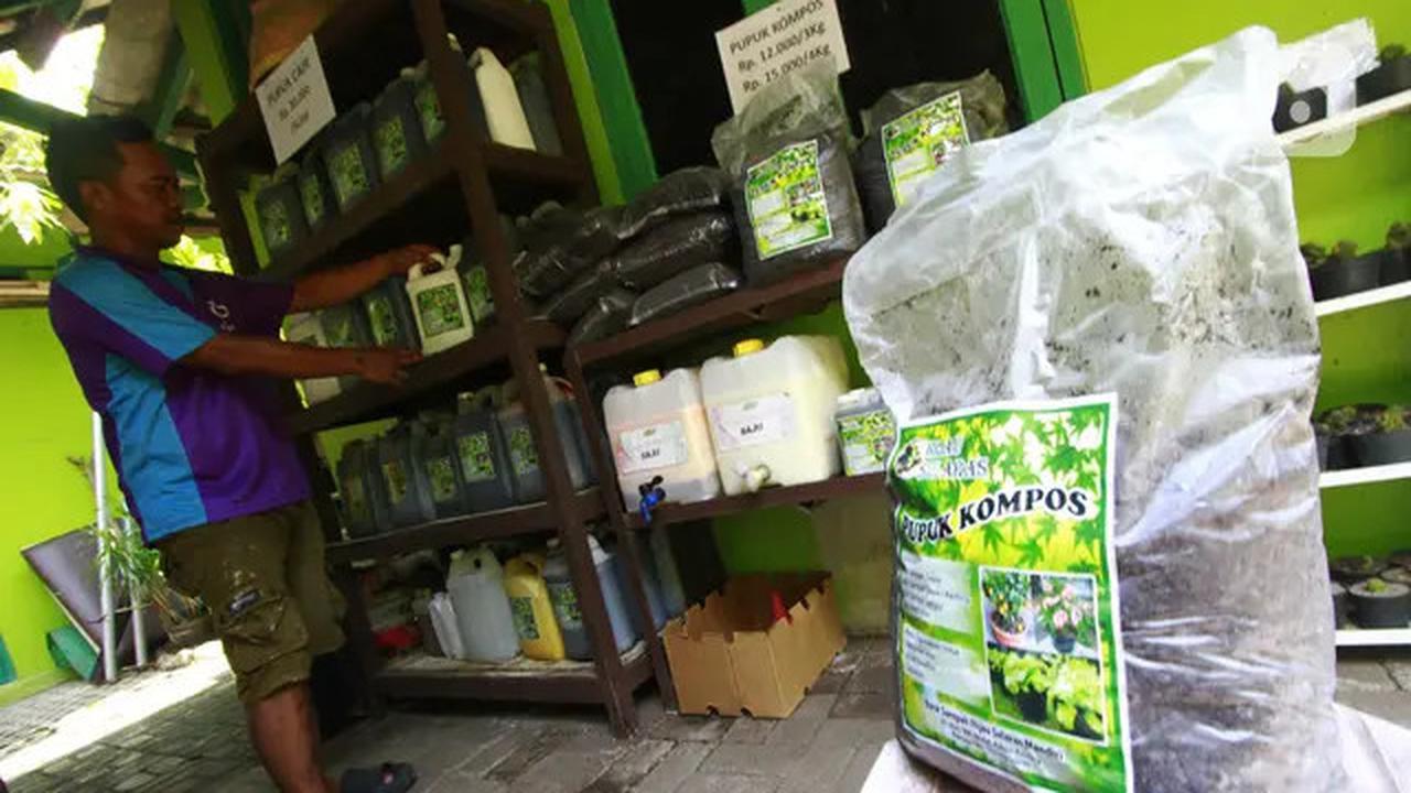 Ubah Paradigma Masyarakat Lewat Bank Sampah