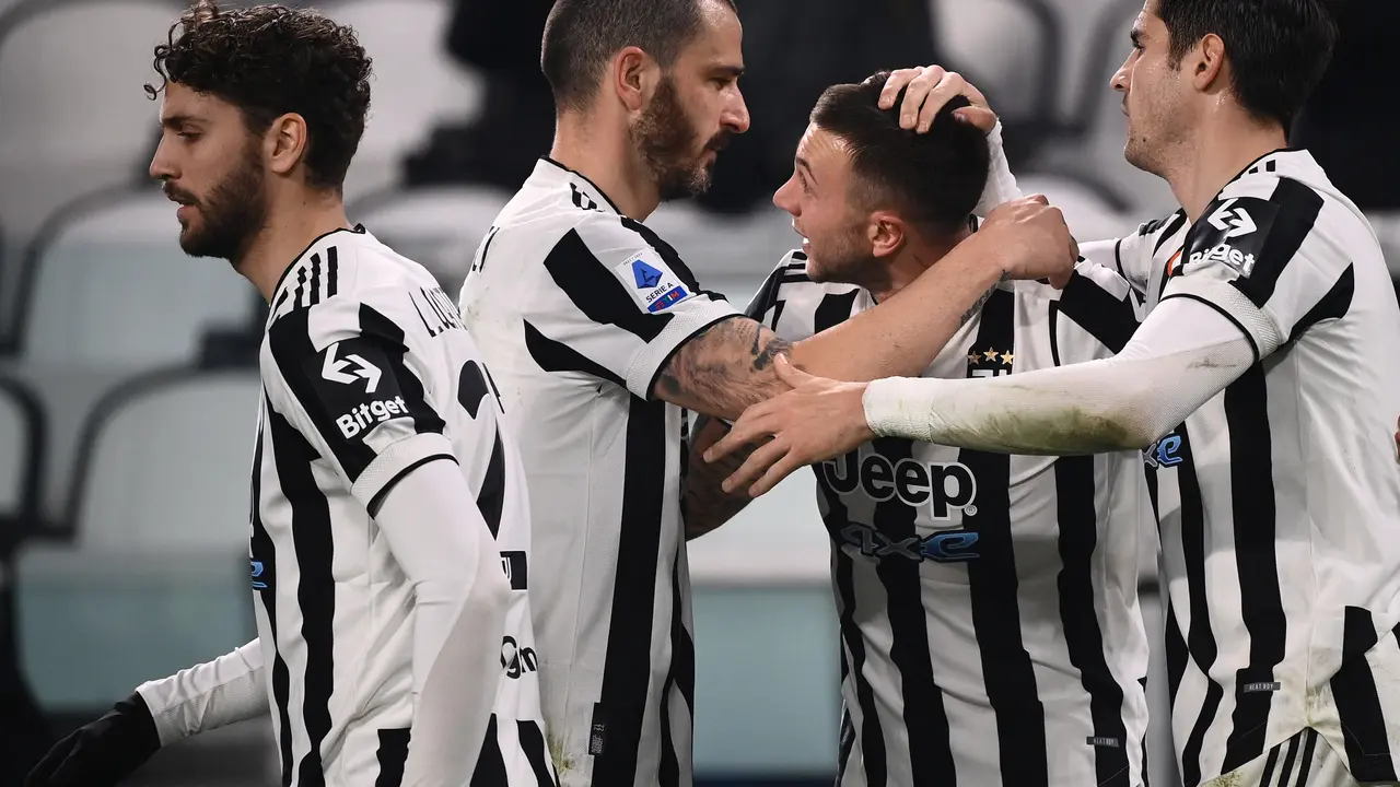 Sihir Bernardeschi, Juventus Tutup 2021 dengan Kemenangan