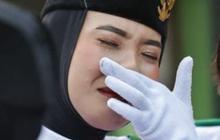 Sederet Momen Haru HUT ke-78 RI di Jatim, Salah Satunya Warga Arak 78 Meter Bendera di Tengah Hutan