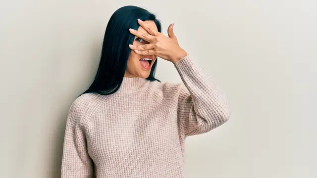 wanita desember prank