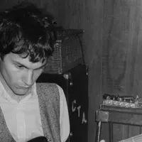 David Roback, founder band Mazzy Star meninggal dunia diduga karena kanker. (pitchfork)