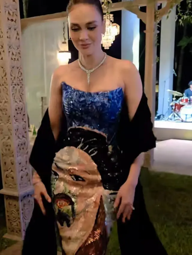 Pesona Memukau Luna Maya di Resepsi Pernikahan Kedua, Kenakan Gaun Berhias Lukisan Sang Ayah