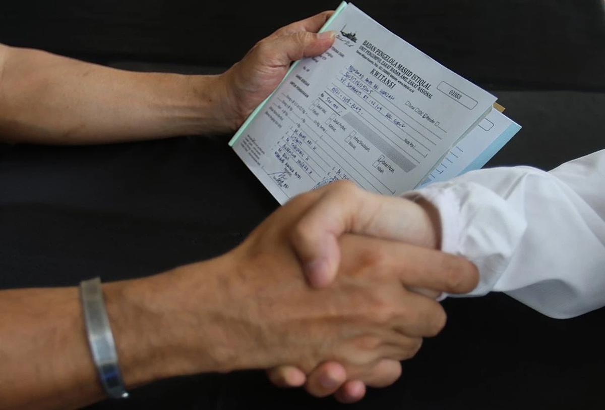 FOTO: Pembayaran Zakat Fitrah Jelang Hari Raya Idul Fitri di Masjid Istiqlal