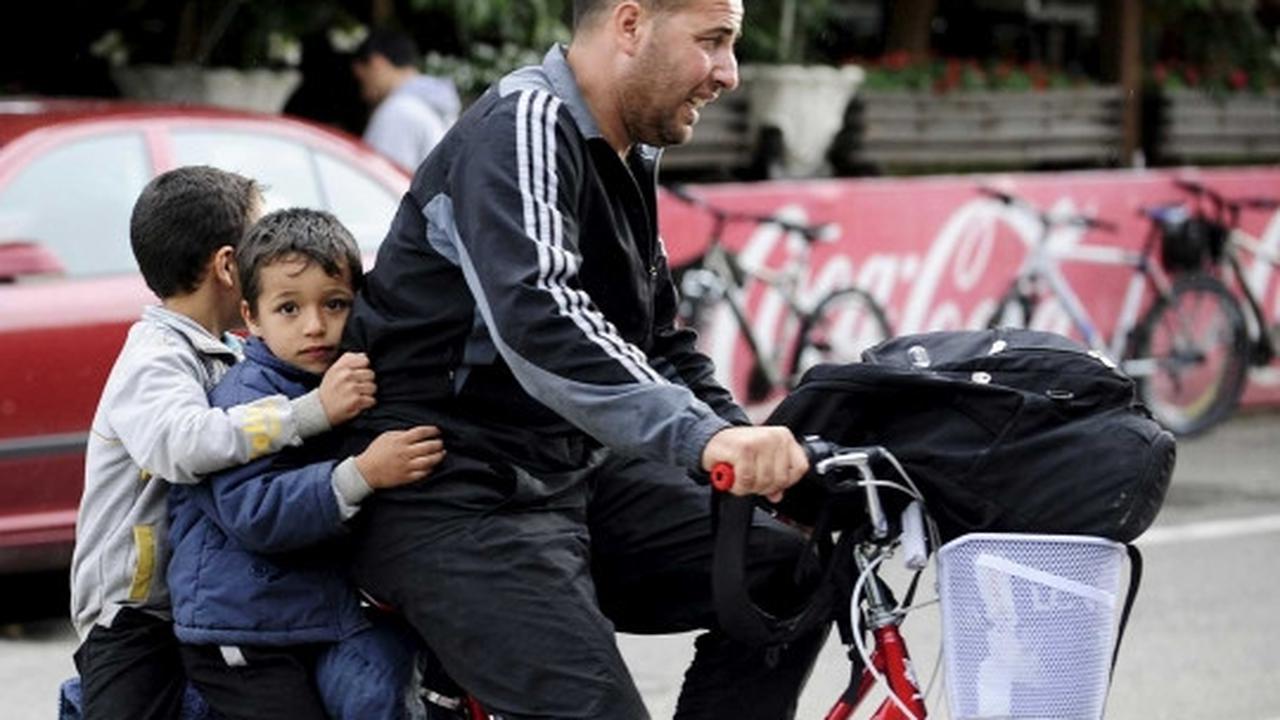 Cari pelindungan, para imigran Suriah rela gowes sepeda ribuan Km